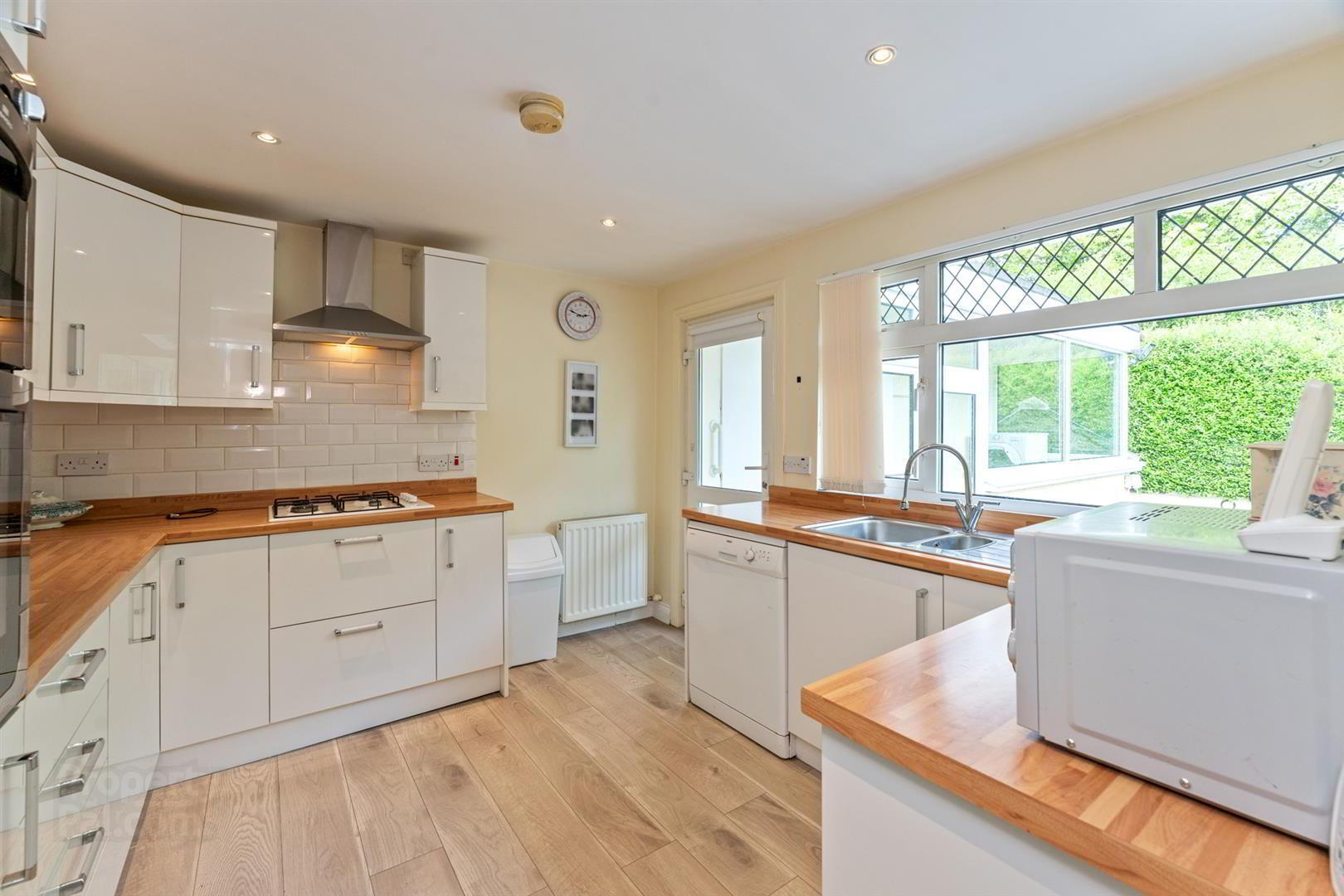 128 Comber Road 9 of 22