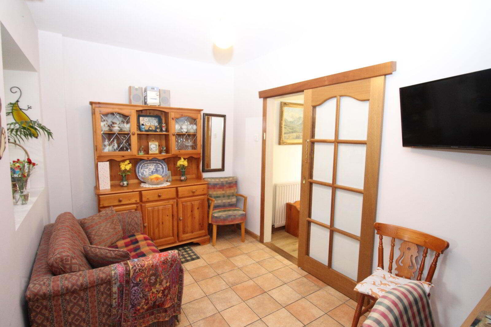14 Downshire Gardens 7 of 21