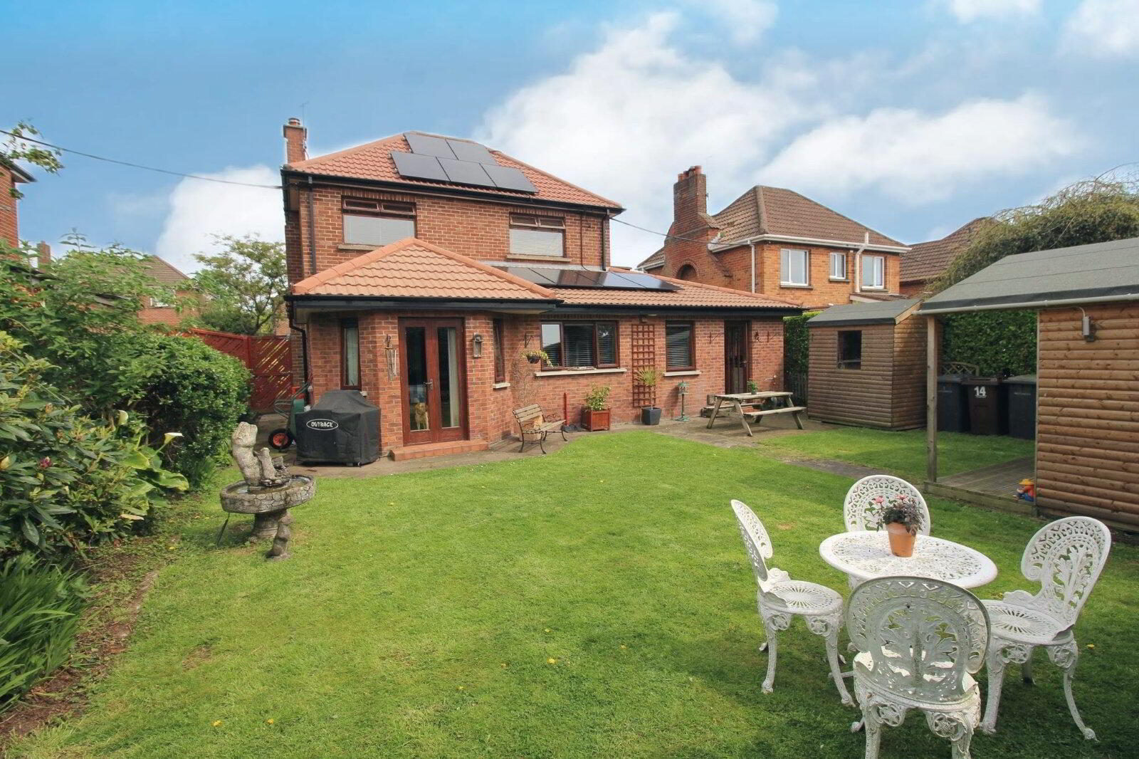 14 Downshire Gardens 15 of 21