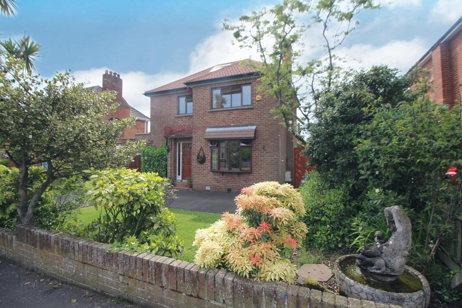 14 Downshire Gardens 21 of 21
