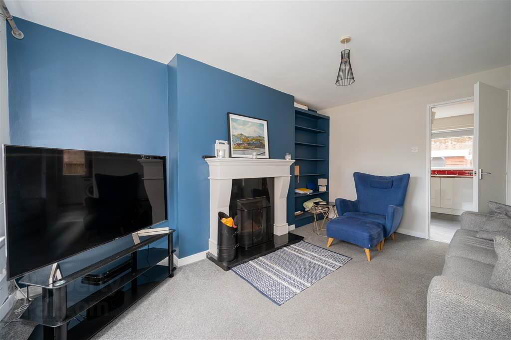 41 Rossmore Avenue 3 of 10