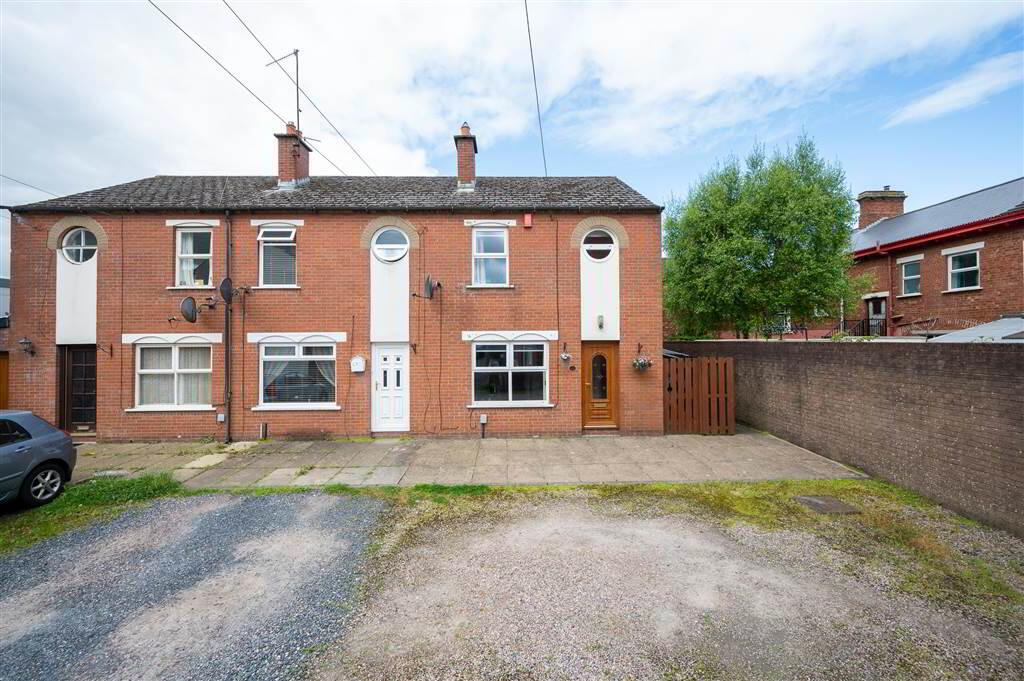 41 Rossmore Avenue 1 of 10