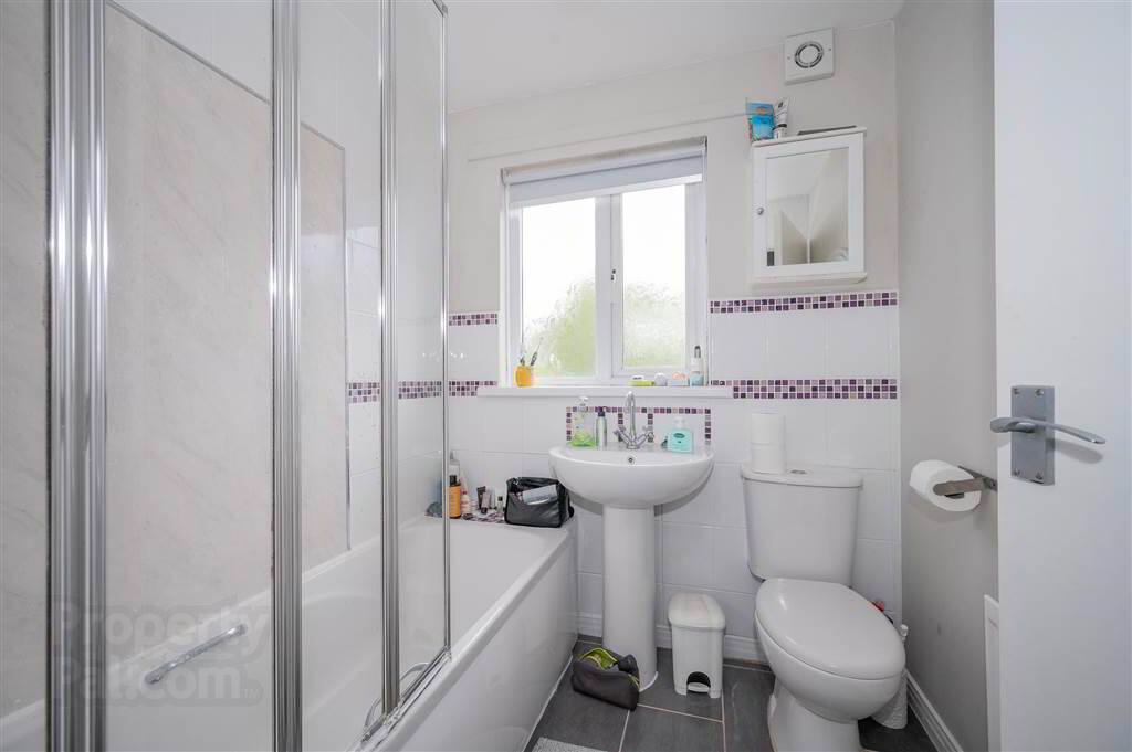 41 Rossmore Avenue 9 of 10