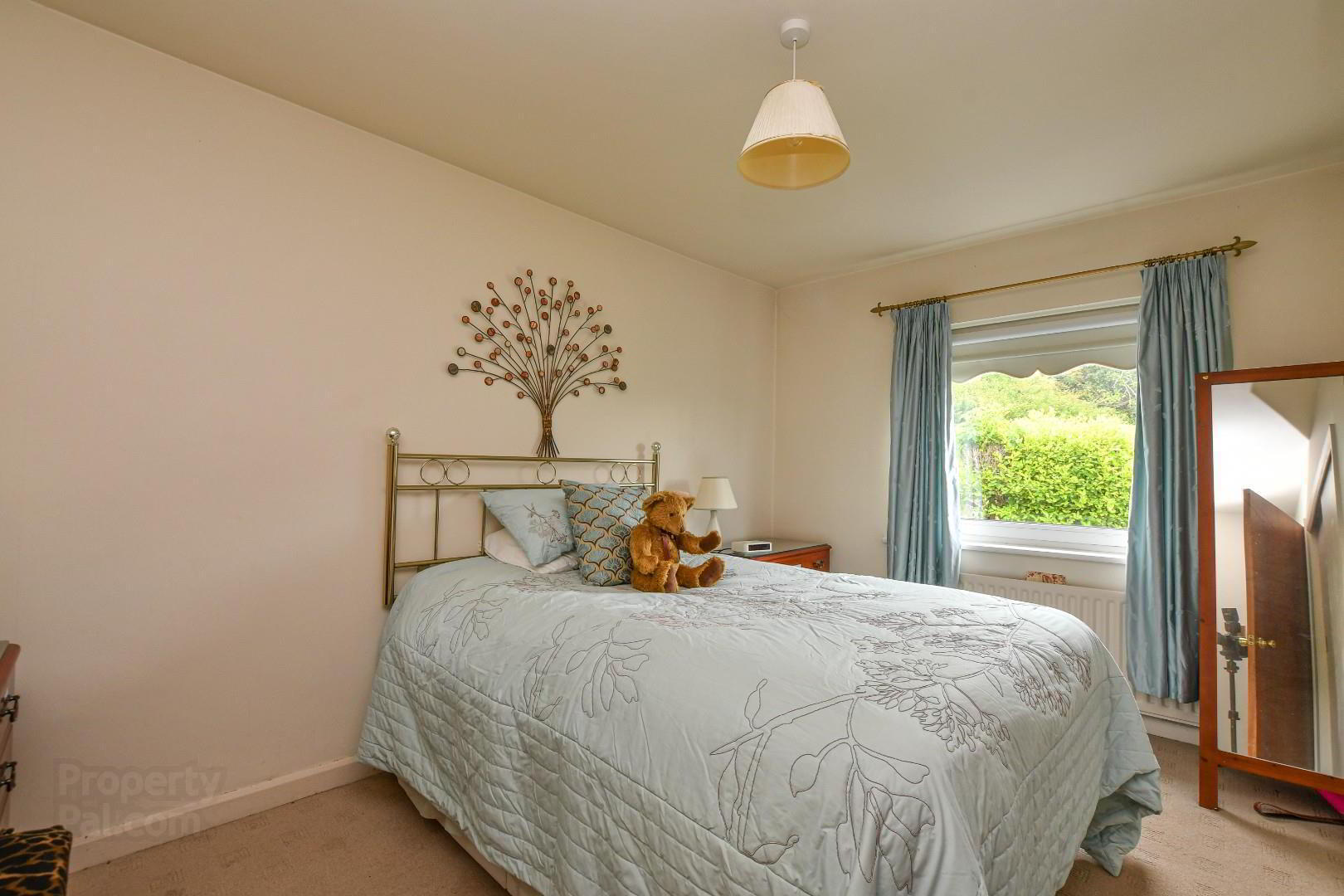 18 Ballymaconnell Road South 13 of 30
