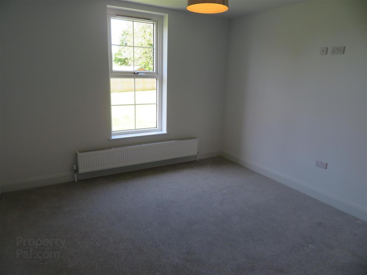 Apartment 1 24 Foxwood Hall 7 of 13