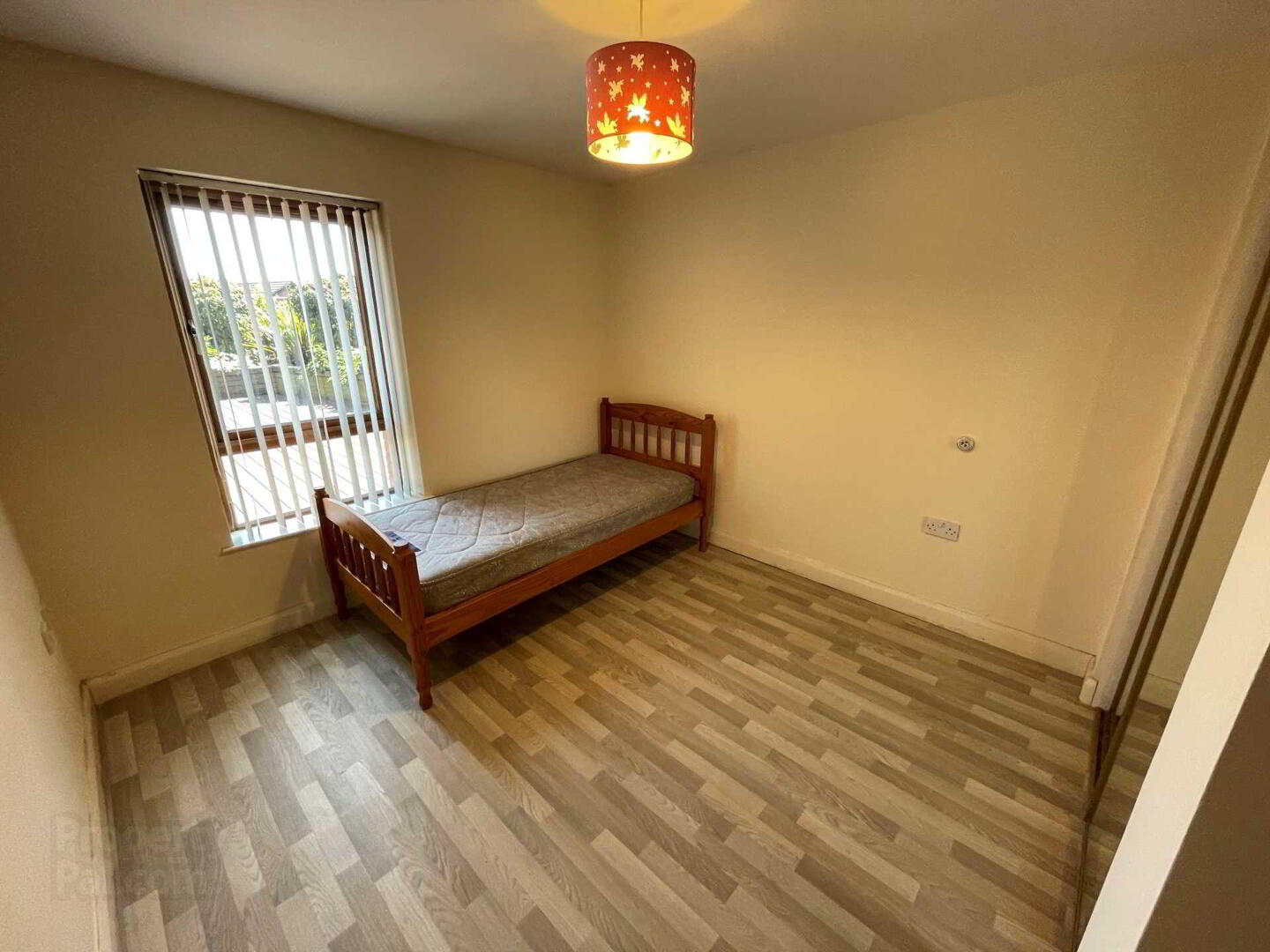 Apt 7 114, Templemore Avenue 11 of 12