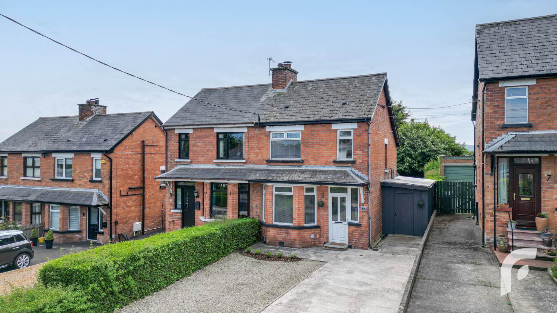 9 Knockmore Park 1 of 35