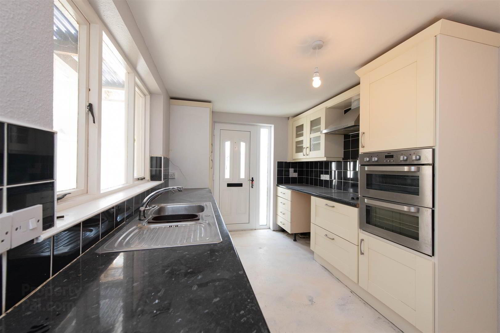35 Antrim Road 6 of 19
