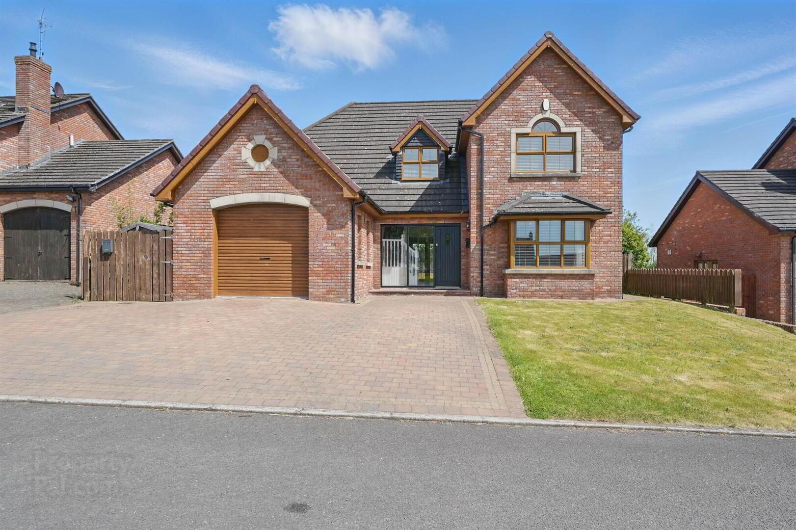 property description image