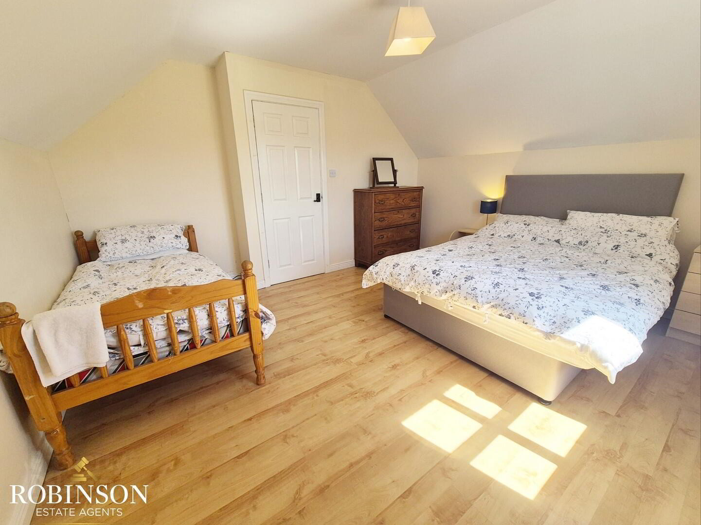 5 Bedroom Bungalow, Baltoney Lower 12 of 15