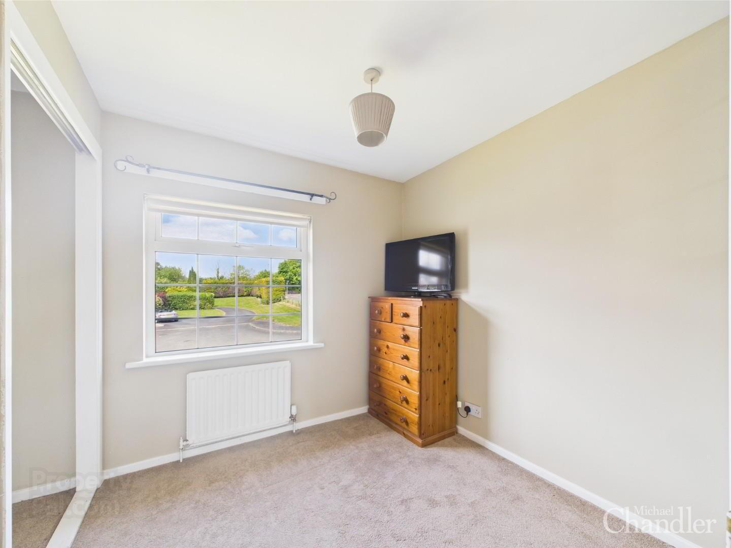 1 Berkley Court 8 of 12
