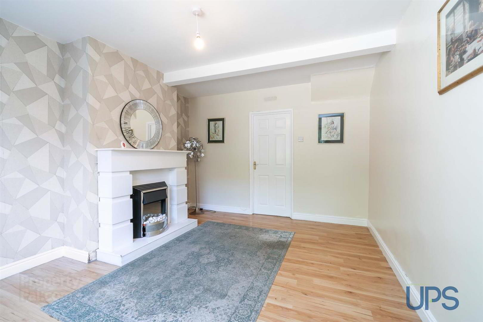 137 Ballymurphy Road 6 of 25