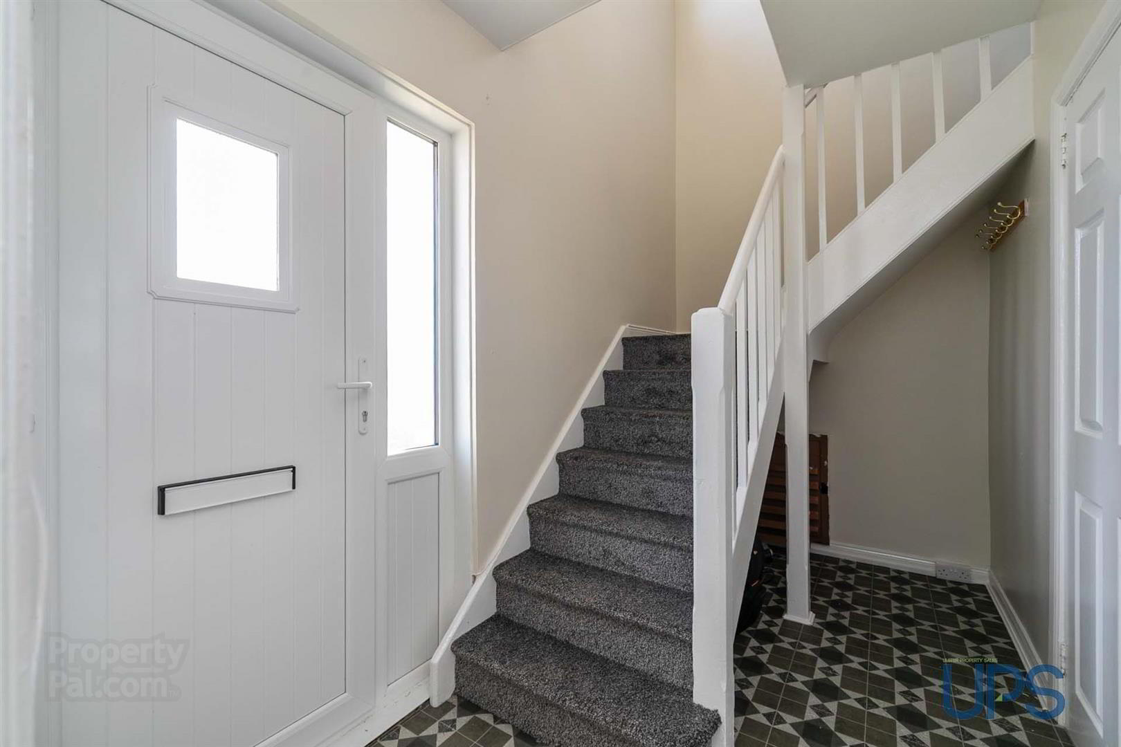 137 Ballymurphy Road 4 of 25