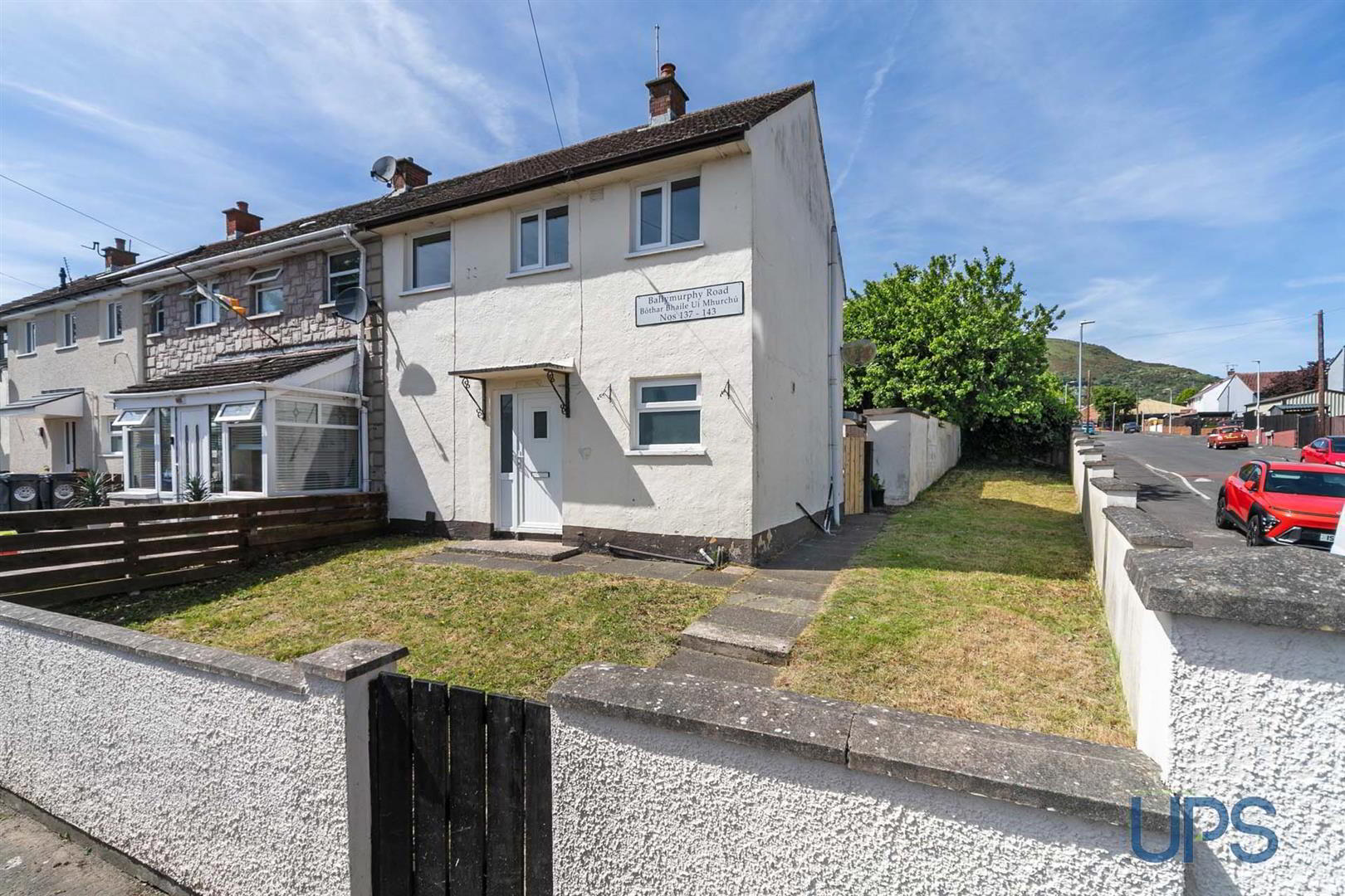 137 Ballymurphy Road 1 of 25