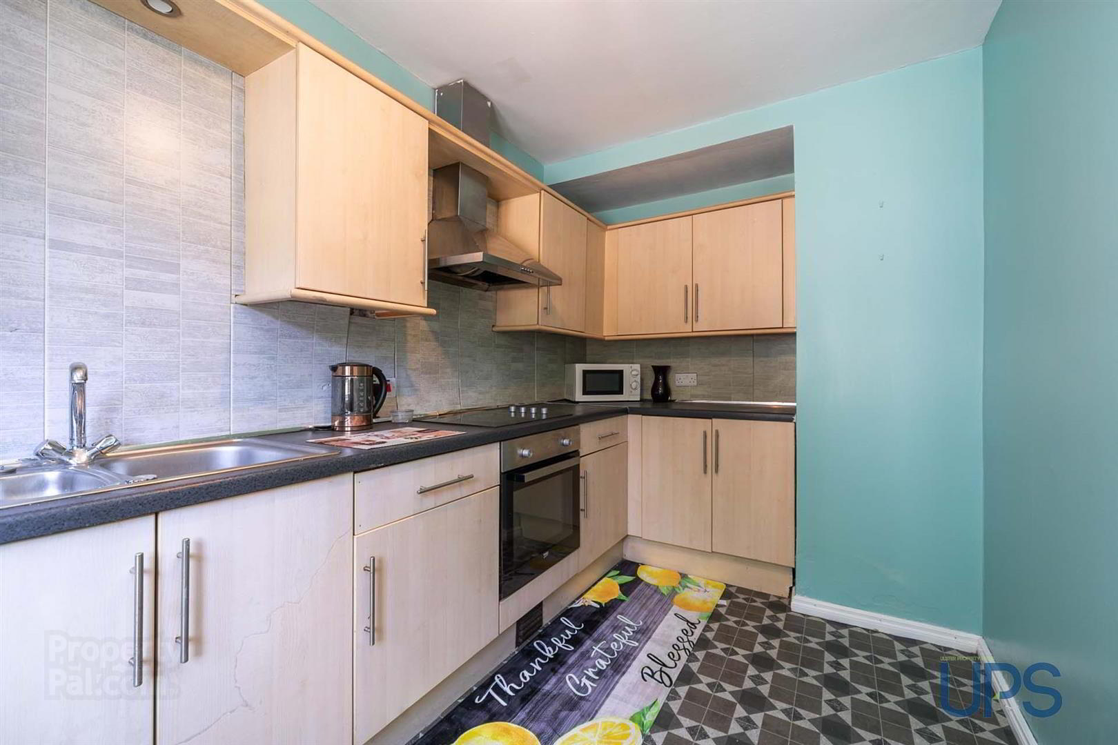 137 Ballymurphy Road 7 of 25