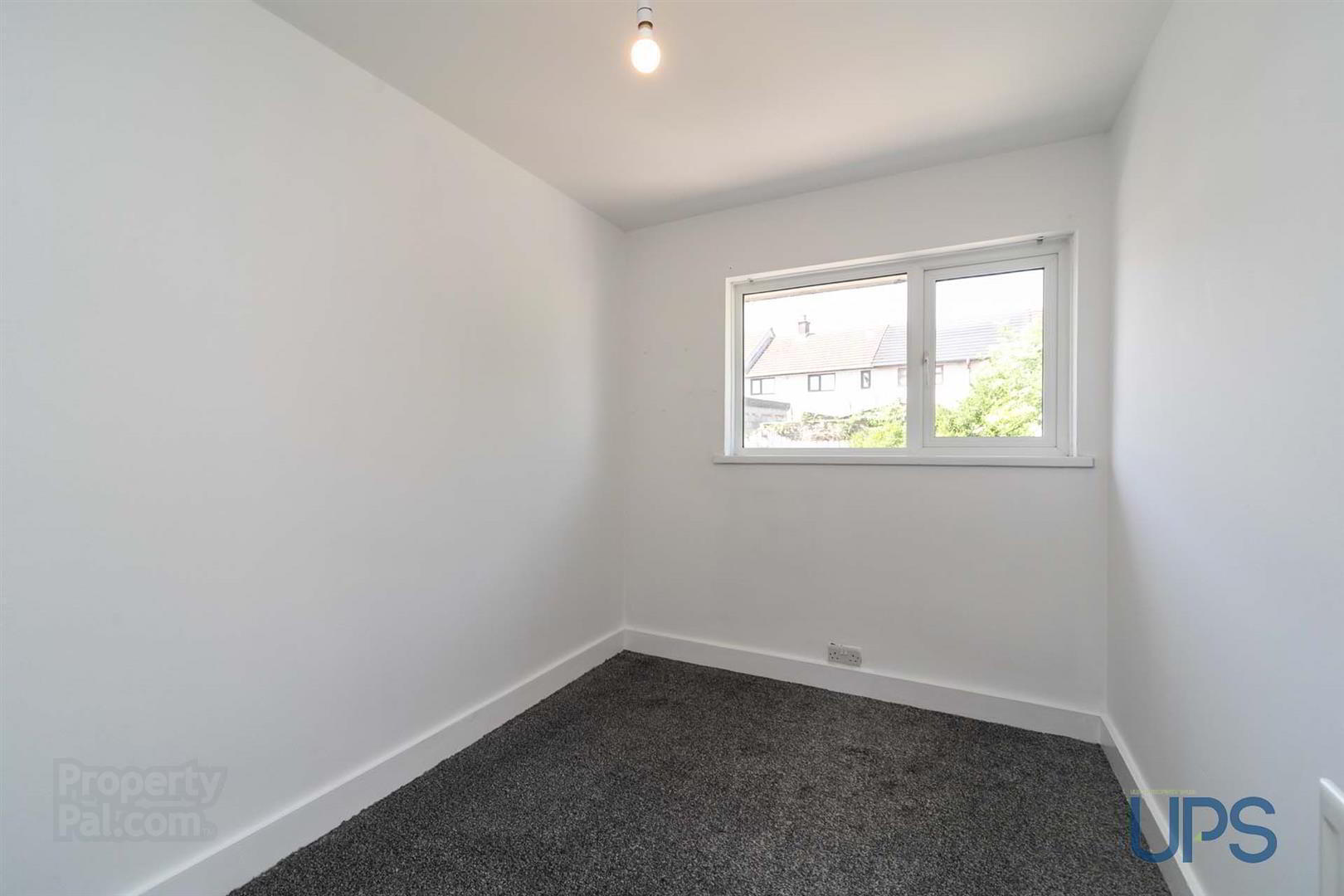 137 Ballymurphy Road 19 of 25
