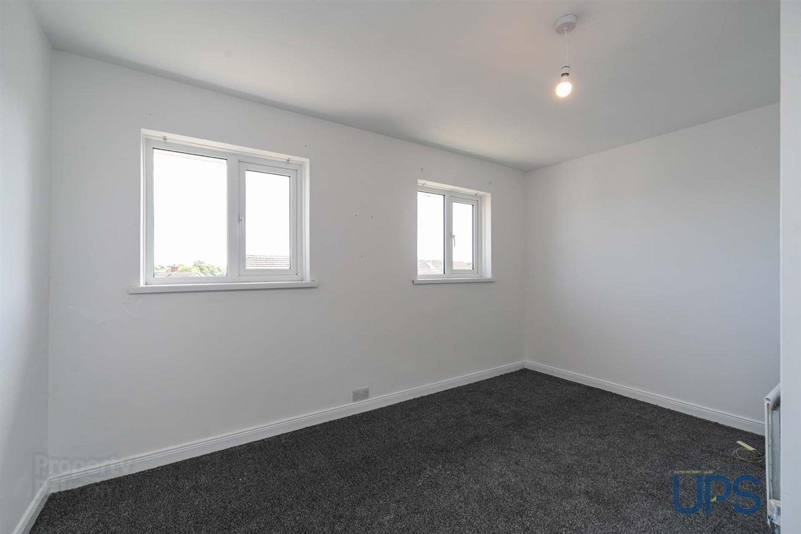 137 Ballymurphy Road 17 of 25