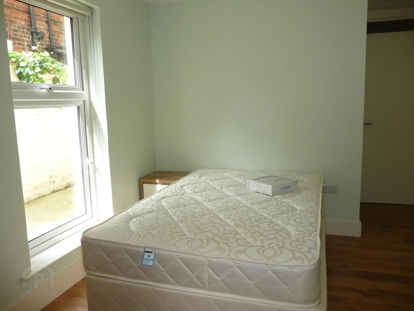 Apt 2, 6-8 Malone Avenue 5 of 10