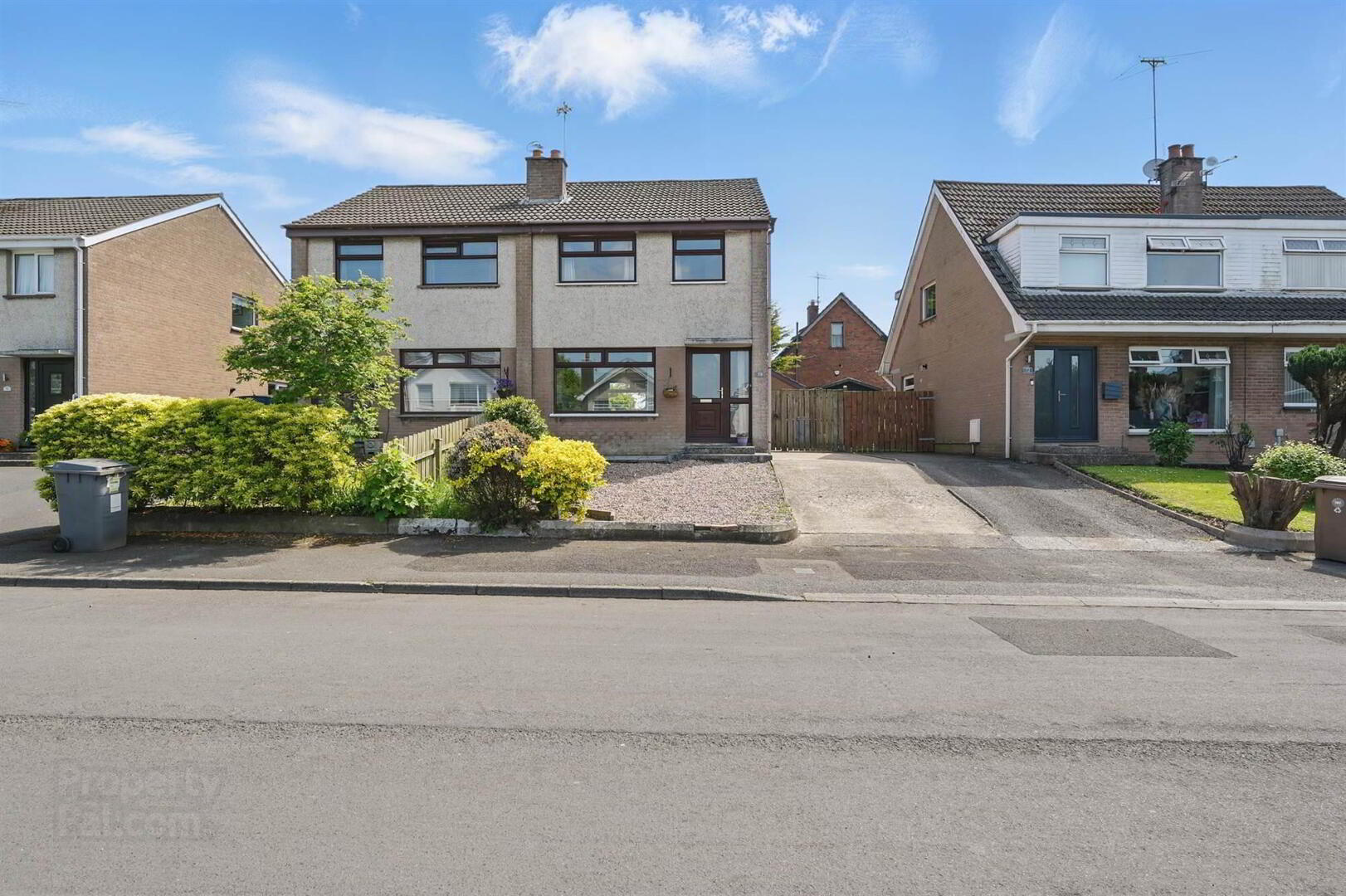 70 Trossachs Drive 1 of 12
