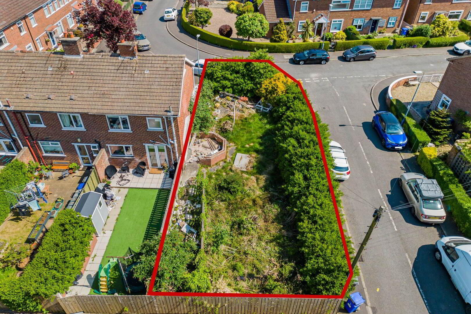 Site With OPP Adjacent To, 14 Edenvale Crescent 1 of 8