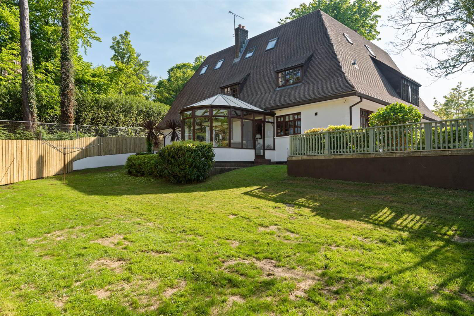property description image