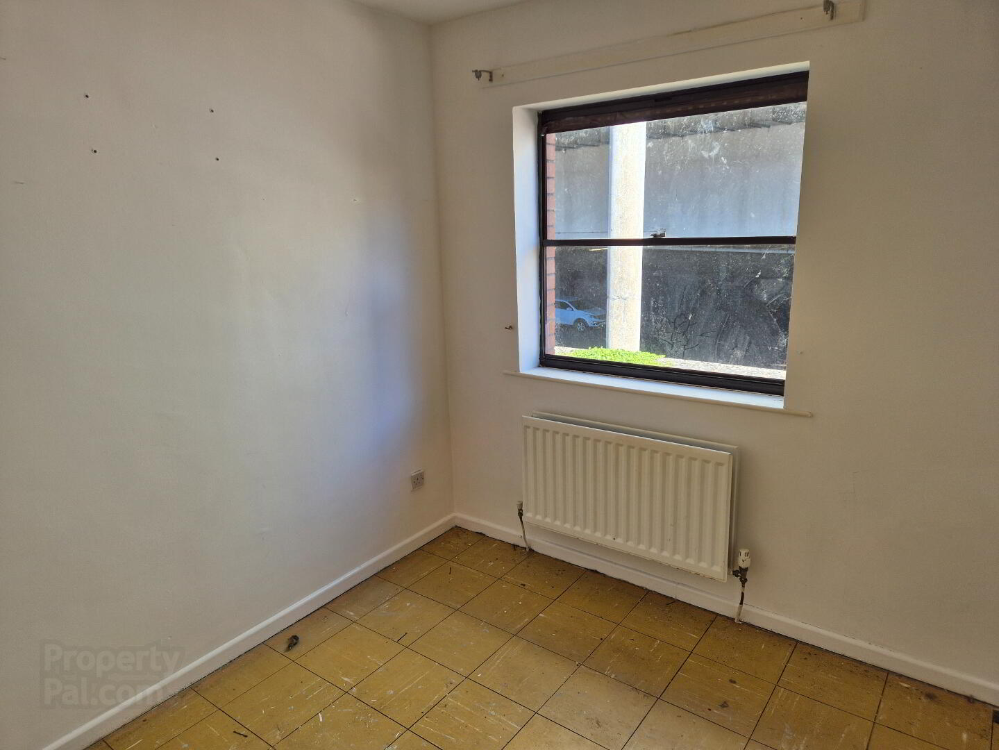 16 Ferryquay Place 5 of 8
