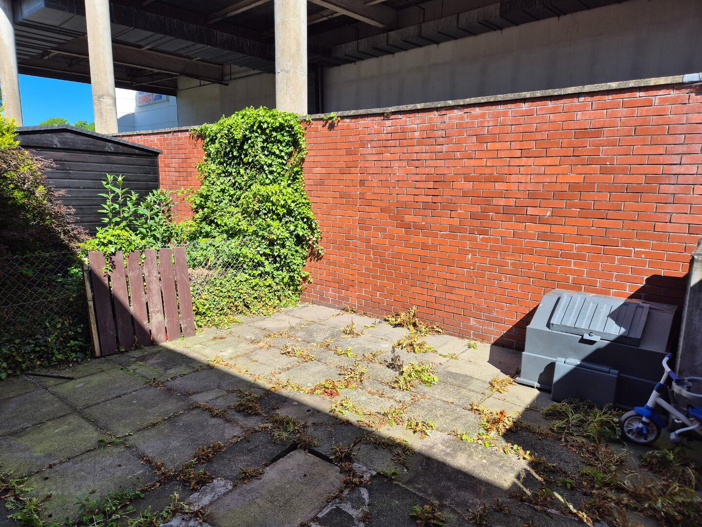 16 Ferryquay Place 8 of 8