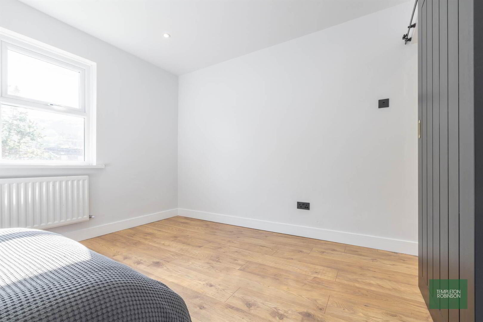 357 Old Holywood Road 12 of 39