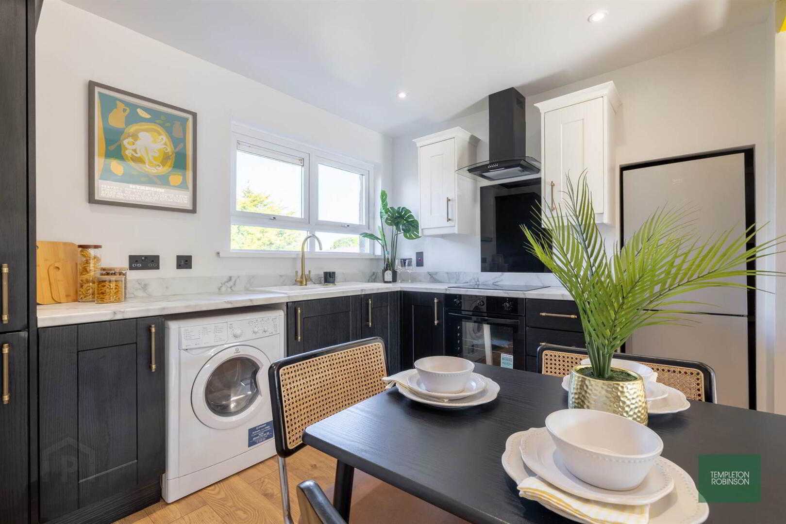 357 Old Holywood Road 25 of 39