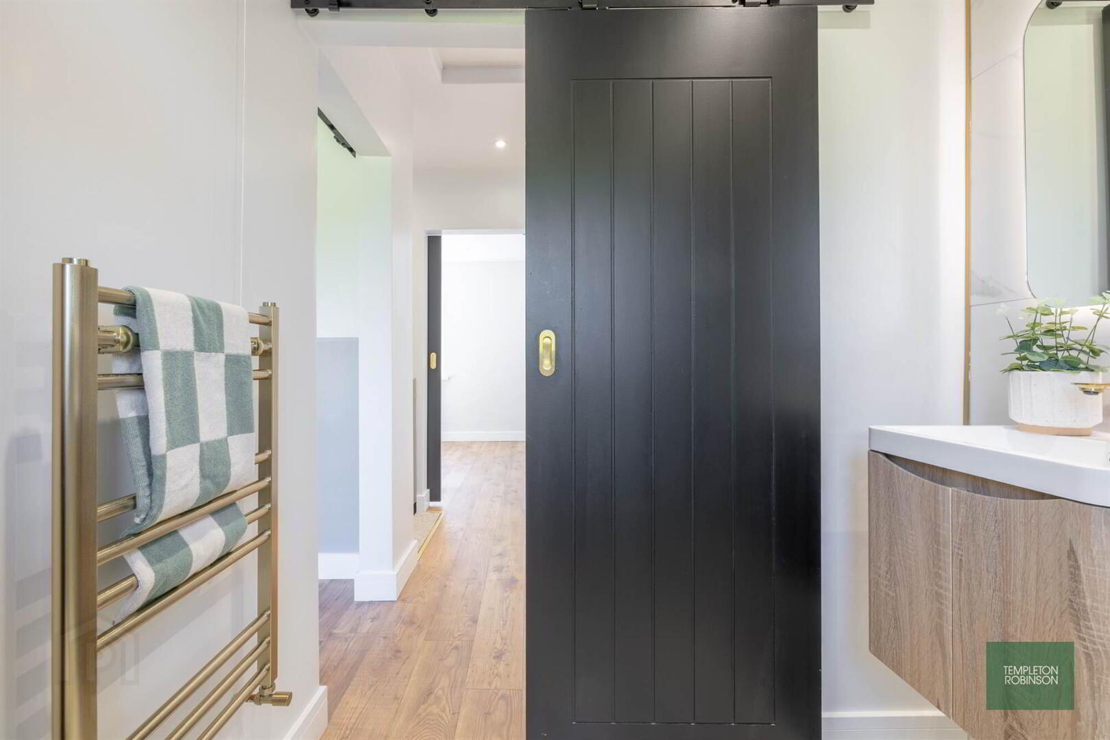 357 Old Holywood Road 29 of 39
