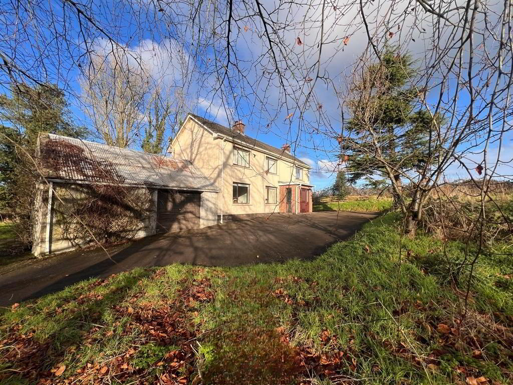 37 Derrygarve Park 1 of 11