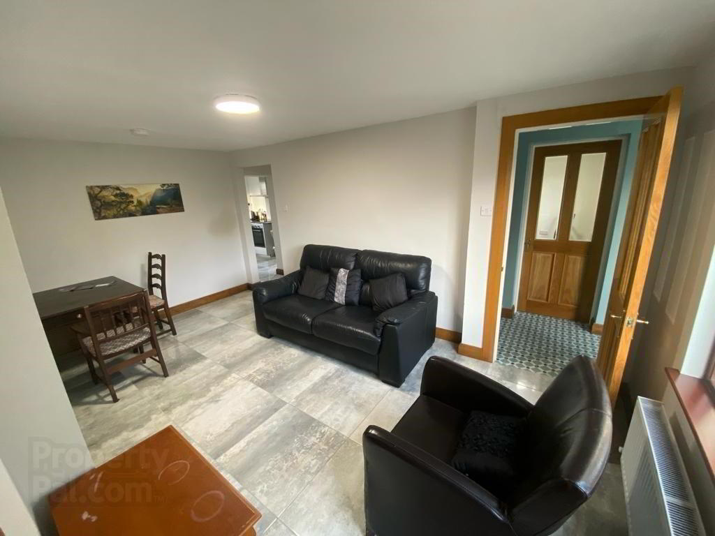 37 Derrygarve Park 3 of 11