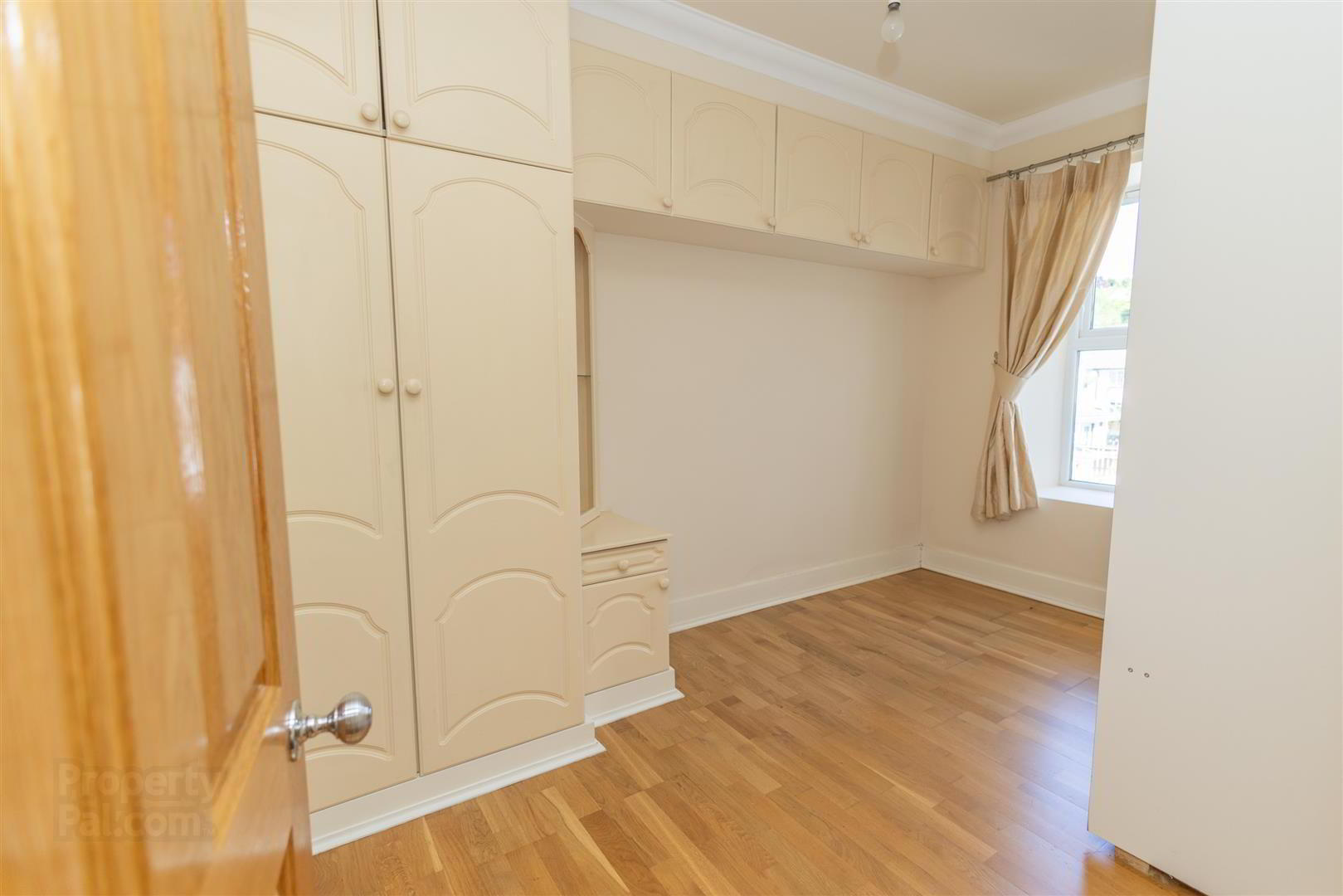 68 Charlotte Street 12 of 28