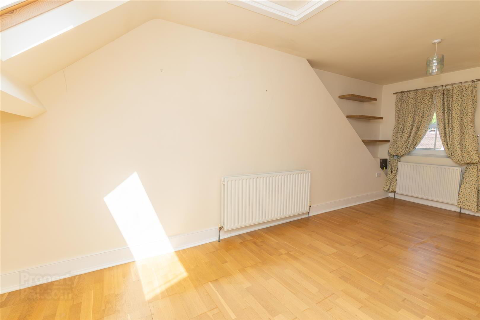 68 Charlotte Street 23 of 28