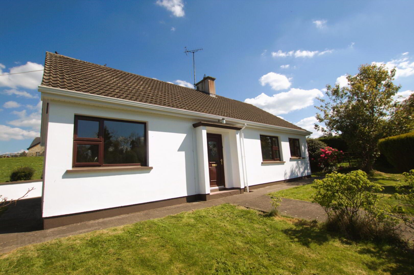 296 Loughmuck Road, Fintona 1 of 26
