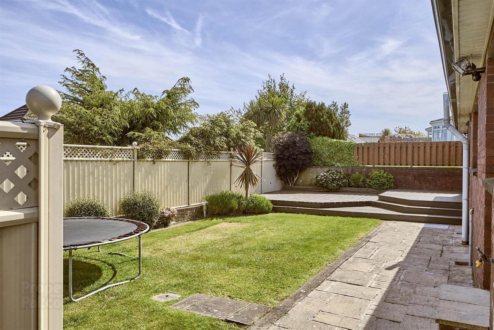 6 Hawe Court 23 of 24