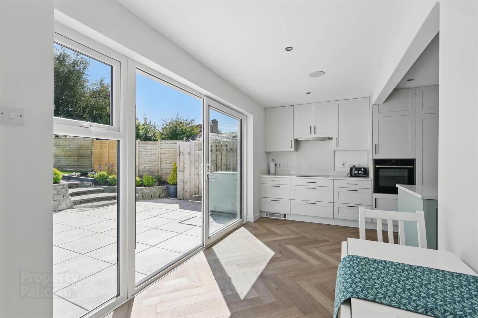 104 Ballyskeagh Road 7 of 22