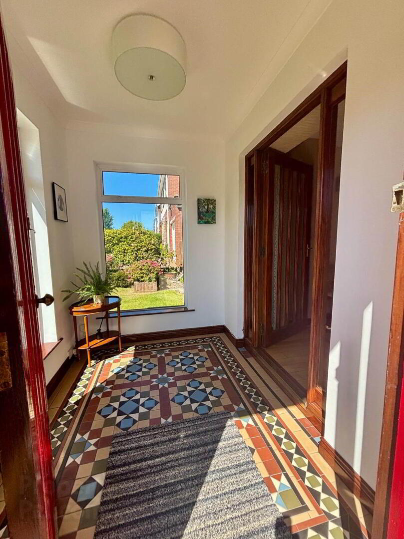 property description image