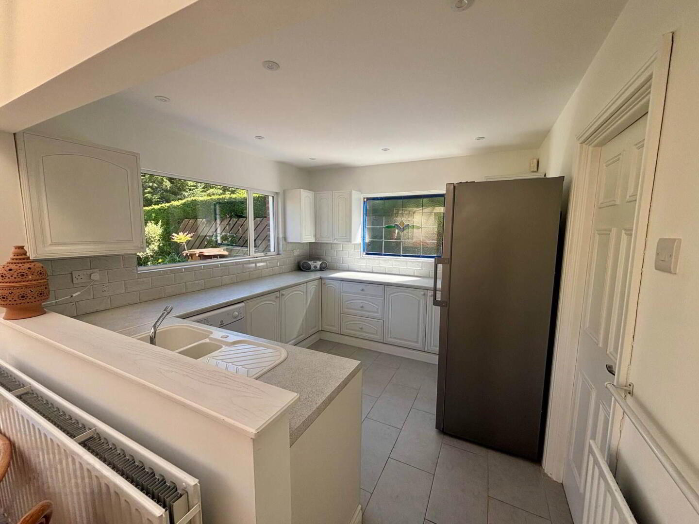 51 Downshire Gardens 13 of 33