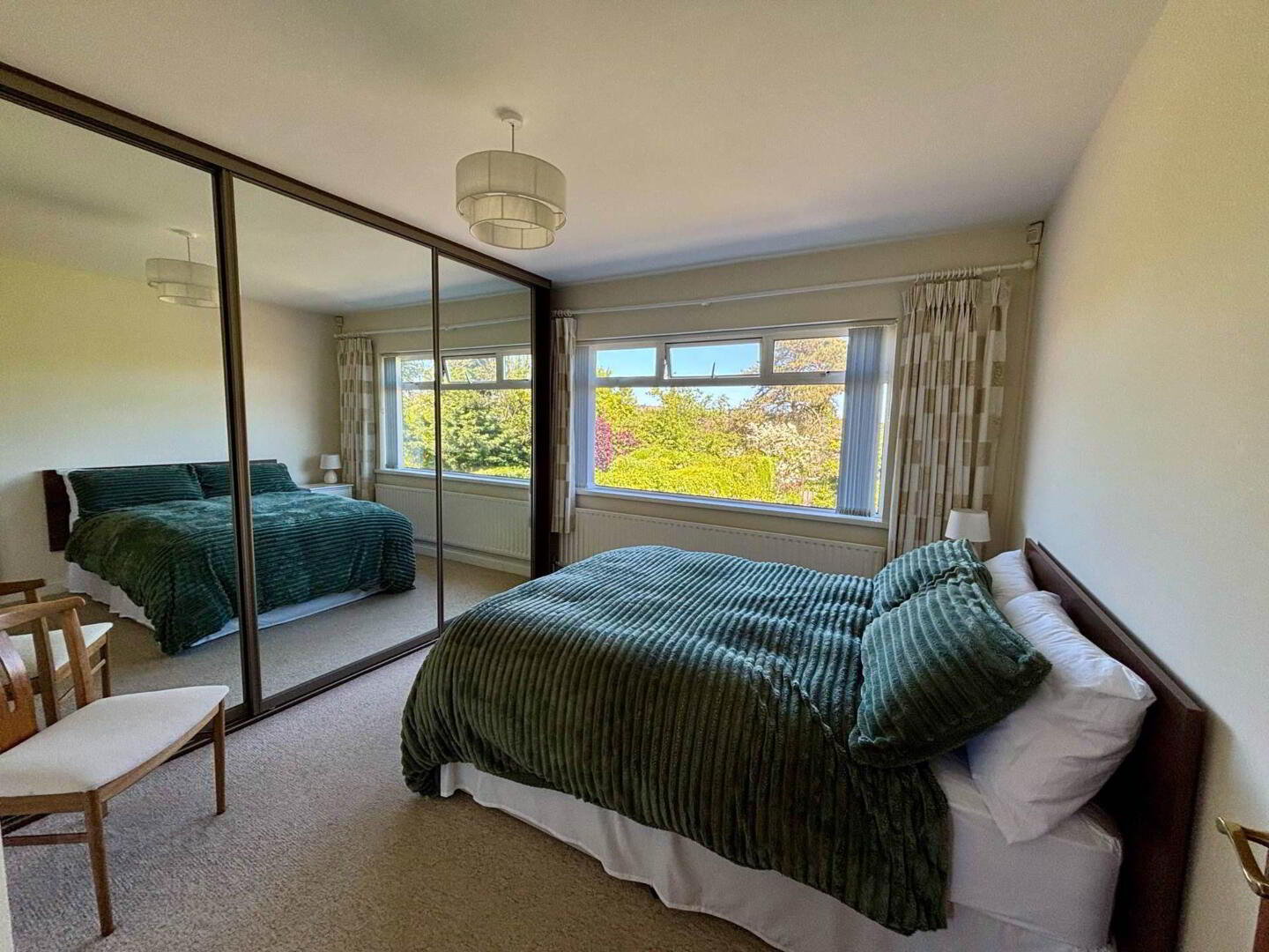 51 Downshire Gardens 18 of 33