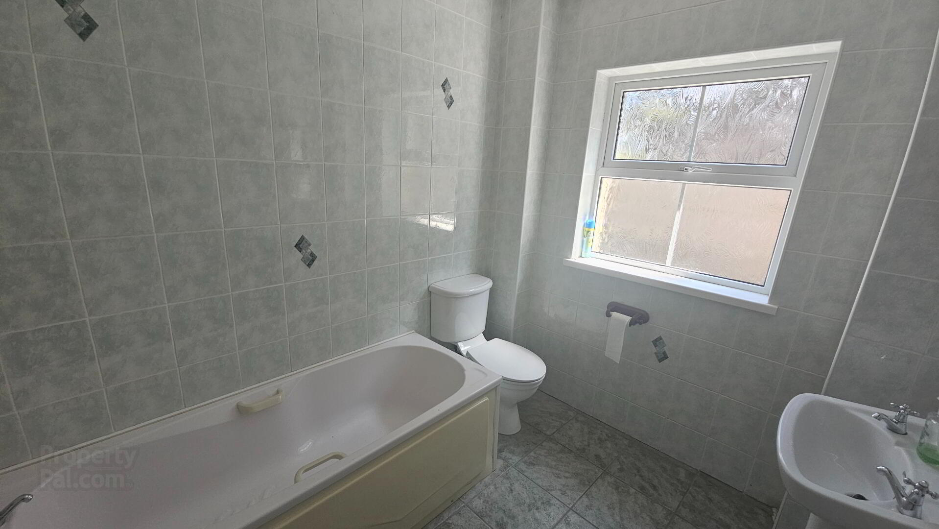 Greenes Homes, No.2 Ardsbeg, Gortahork 13 of 15