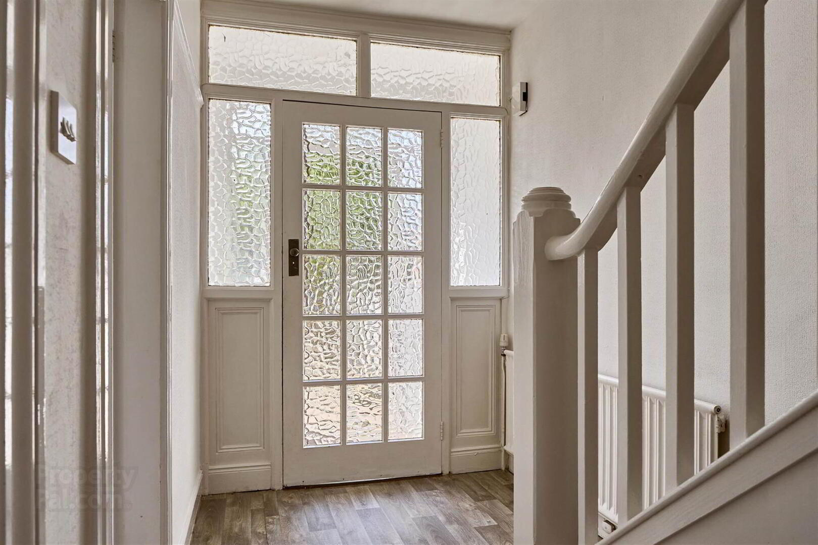 property description image