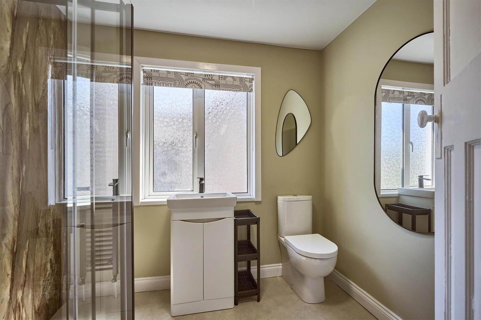 25 Sandringham Drive 9 of 14