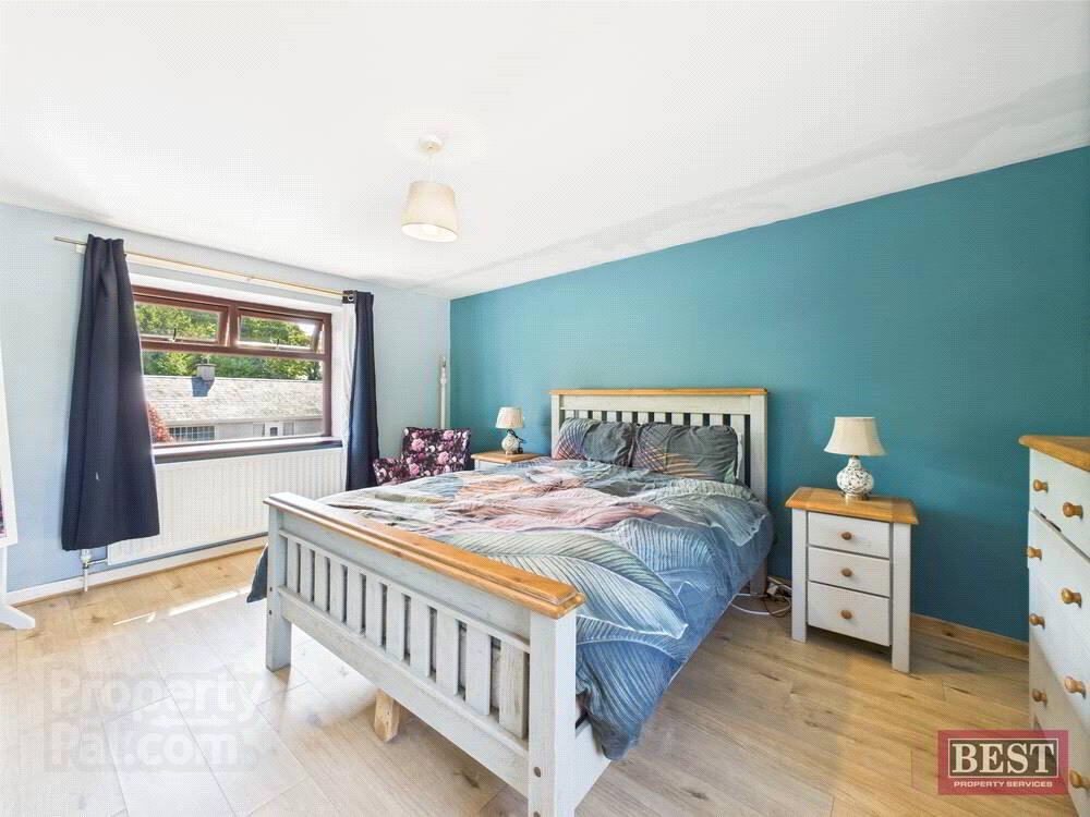 12 Milltown Street 16 of 32