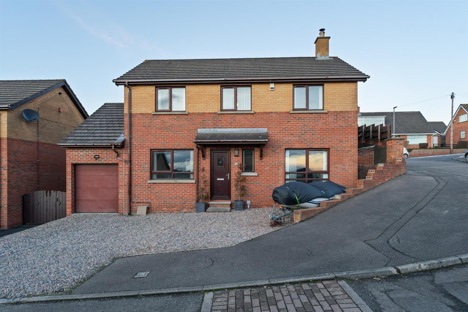 16 Binnian Court 1 of 24