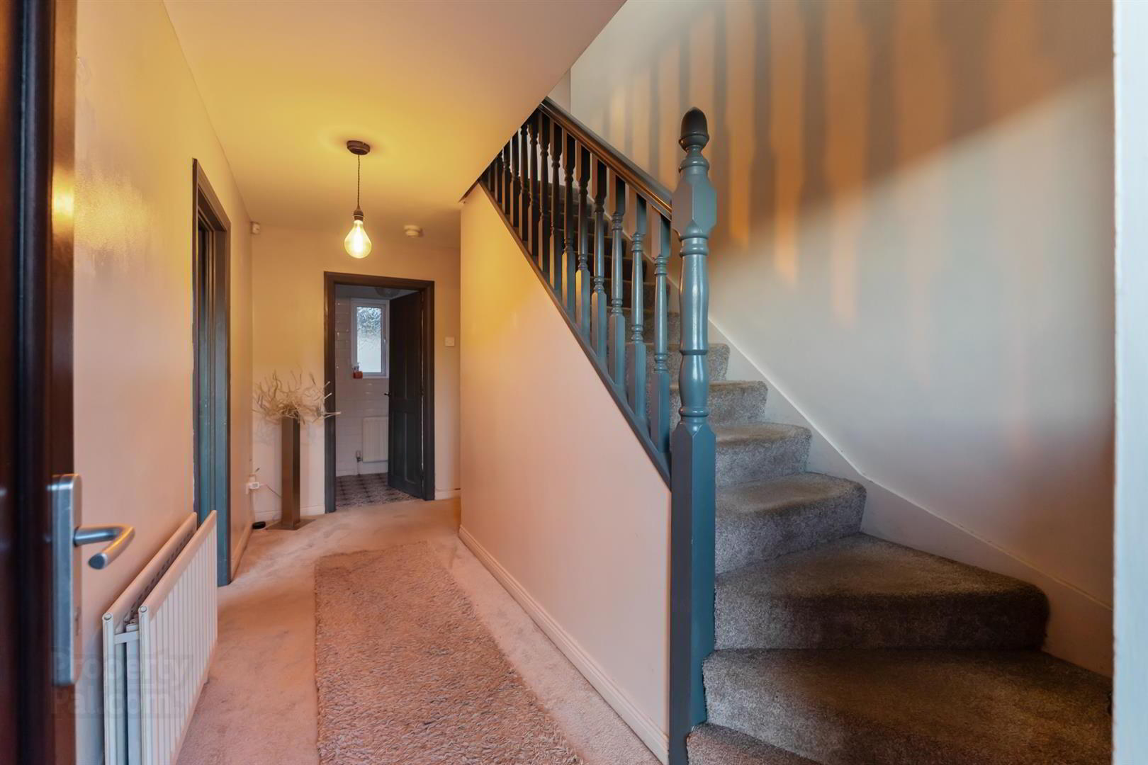 16 Binnian Court 4 of 24