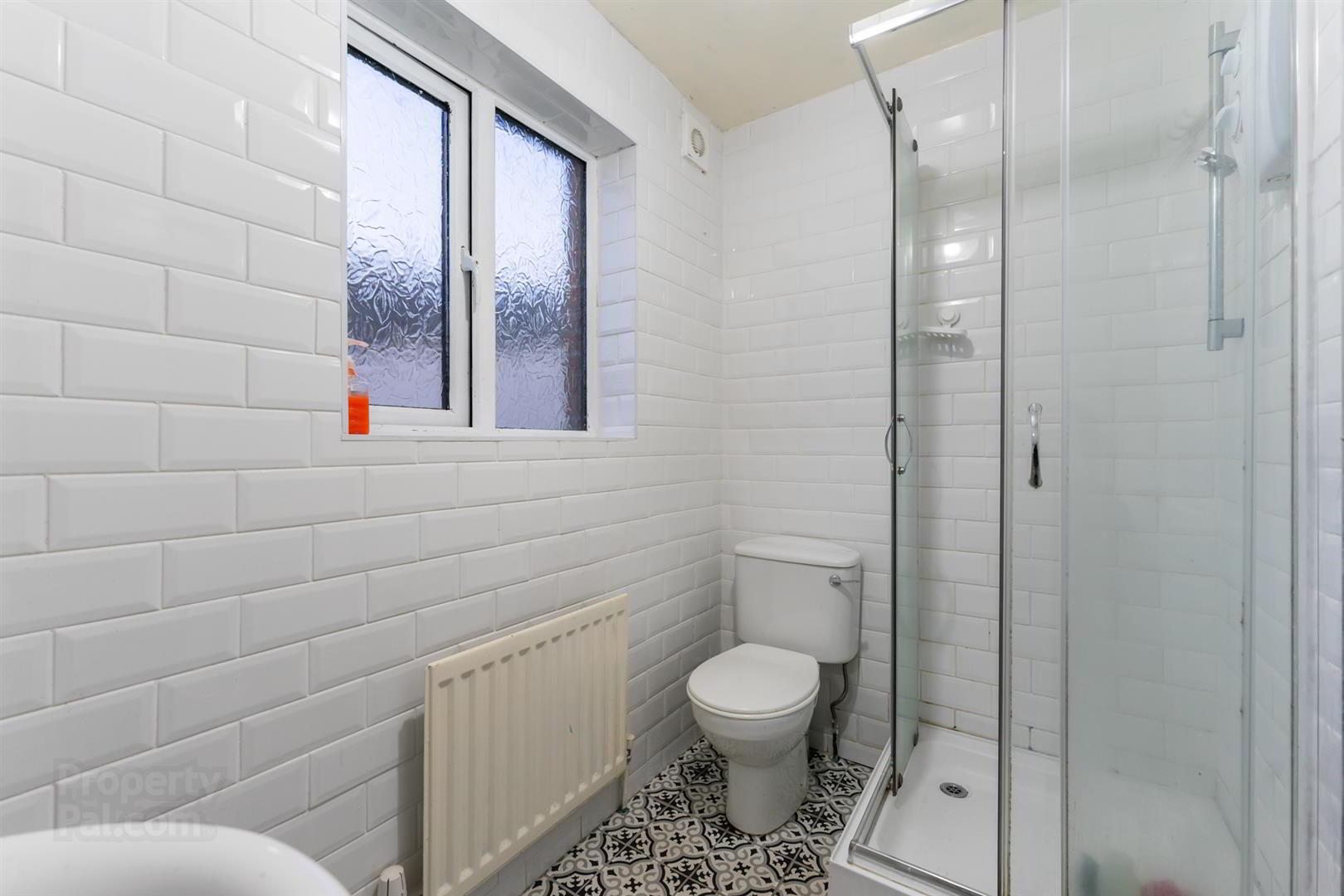 16 Binnian Court 12 of 24