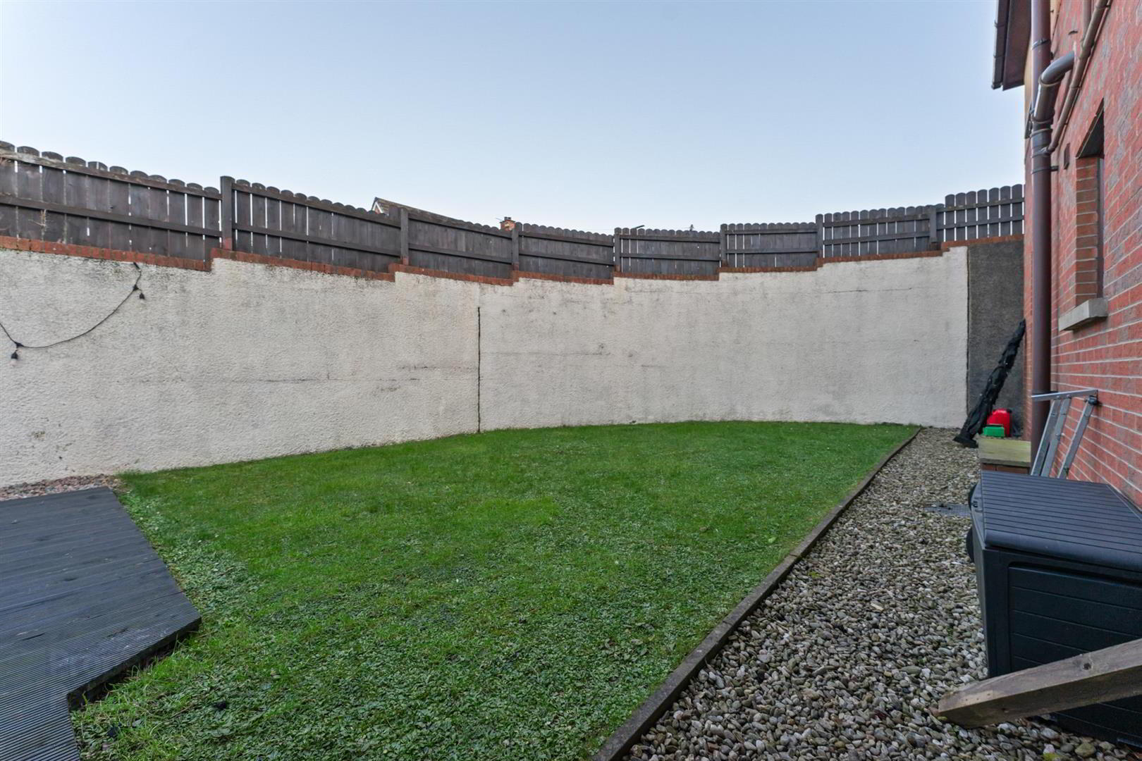 16 Binnian Court 22 of 24