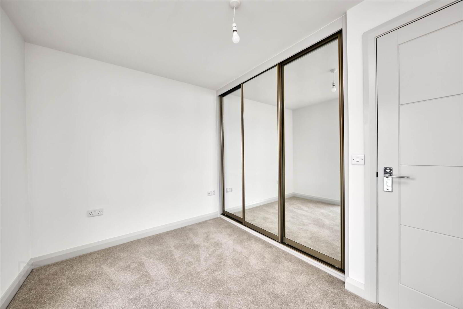 The Dunluce, 5 Nursery Mews 35 of 48