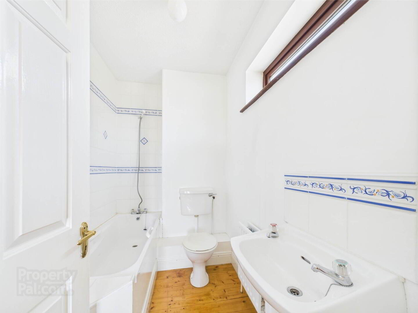 15 Lis Collins Avenue 11 of 12